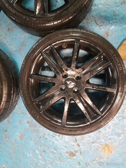 AL kola Mini cooper 205/40R17 - 5