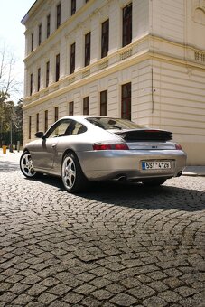 Porsche 911 Carrera 2 996 - 5