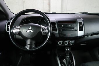 Mitsubishi Outlander 2.0DI-D,CZ,1Maj,Manuál,4x4 - 5