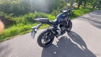 YAMAHA MT-07_ naj.7400km, původ ČR, po STK a servise - 5