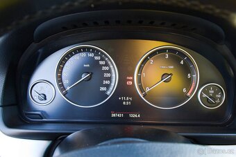 2012 BMW 530d xDrive Touring - 5