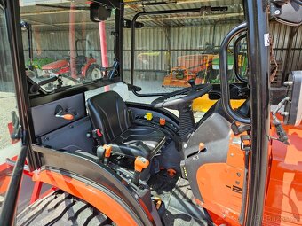 Malotraktor Avenger 26 4x4 s kabinou a klimatizaci - 5