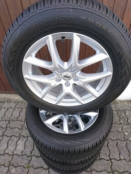 VOLVO XC 60 alu 18 zimní pneu Nokian 235/60/18 originalni - 5