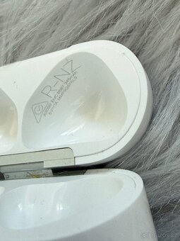 AirPods 4. Generace s ANC - 5