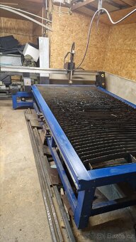 Cnc plasma 3100x1600 s rotační osou - 5