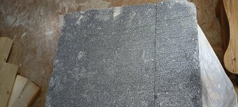 Prodám zbytky ze stavby - šedý polystyren, vatu, alu folii - 5