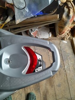 Original plexi a kufr honda sh 125 - 5