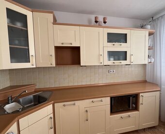 Prodej kompletně zařízené kuchyně za skvělou cenu - 5