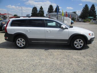 Volvo XC70 2,4D5 120KW Momentum Man. AWD 2012 DPH - 5