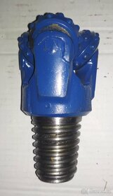 vrtací korunka - 3.válečkové roubíkové vrtací dláto pr.76 mm - 5