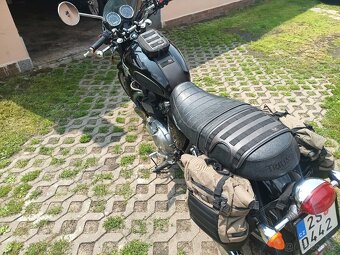 Triumph Bonneville T100 SE - 5