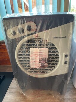 Ochlazovač vzduchu Honeywell AIR cooler šedý - 5