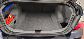 Bmw e90 330xi - 5