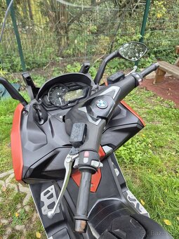 maxi skůtr BMW C650 Sport - 5