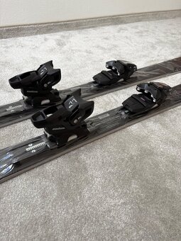 Nové lyže Elan Wildcat Blk Edit 76+ Elan ELX 11.0 GW - 5