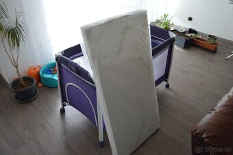 Cestovní postýlka - 5