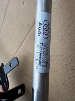 Audi A7 C7 (4G) – elektrické písty víka kufru, komplet - 5