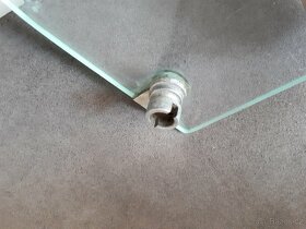 Škoda 100, 1000. Trojúhelníkové větrací okénko - 5