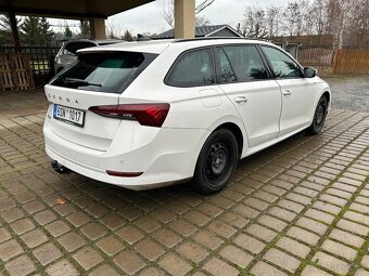 ŠKODA OCTAVIA IV Combi - 5