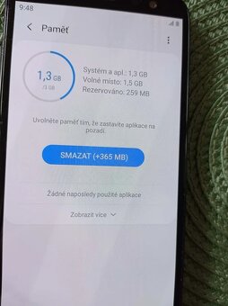 Samsung Galaxy A6 - 5