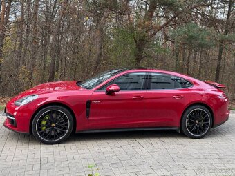 Porsche Panamera 4 E-Hybrid - 5