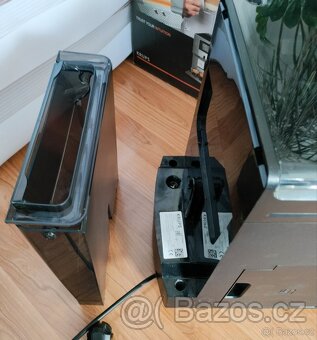 Automatický kávovar Krups EA895N10 - 5
