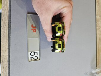 Sony ericsson car 100 - 5