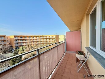 Prodej bytu 3+kk se dvěma balkony ( 116 m2 ), ul. Přízřenick - 5
