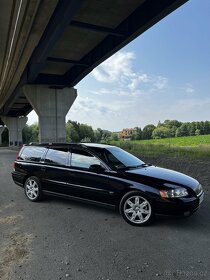 volvo v70 2.4 D5 136kw - 5