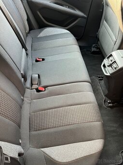 Peugeot 3008 1.5 HDI Business - Nafta - Automatické - 130 hp - 5