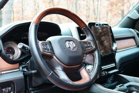 Dodge RAM 1500 Longhorn - 5