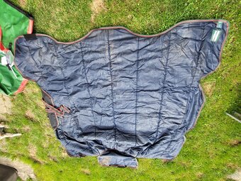 Deka výběhová Rambo Wug, s vyšším krkem, 400 g, velikost 130 - 5