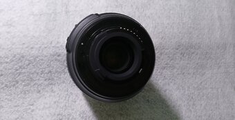 Nikon AF-S NIKKOR 18-105mm f/3.5-5.6 G ED VR - 5