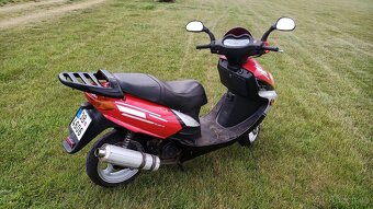Skútr Shineray XY150T-15 – dědeček s duší mladíka za 15 000 - 5