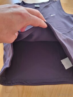 Dámské sportovní tílko NIKE - 5