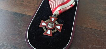 Rakousko Uhersko Vojenský záslužný kříž v etui. - 5