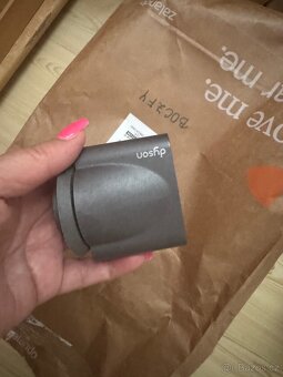 Dyson fen 2023 faktura 11000,- šedivý luxusni - 5