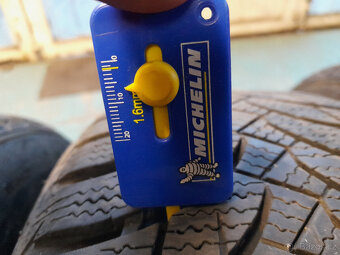 Zimní pneu Nexen Winguard 195/60/15 - 5