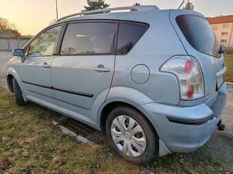 Toyota Corolla verso 1.8 Benzín + Lpg - 5