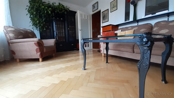 Prodávám konferenční stolek - 5