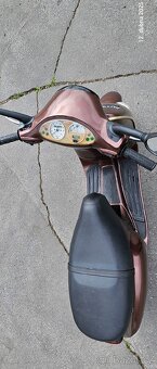 Vespa ET4 150 cm³ - 5