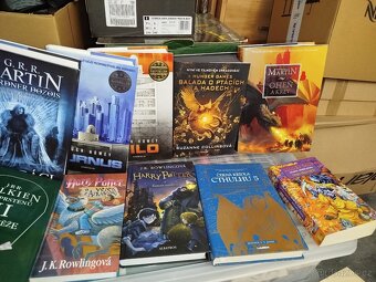 Sci-fi a fantasy knihy - 5
