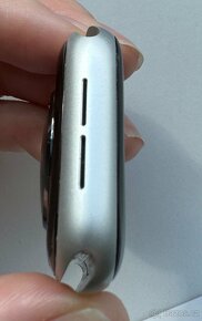 Apple Watch Series 5, Silver Aluminum Case, 40mm - 5