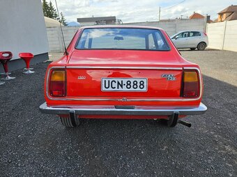 Fiat 128 Sport Coupe - 5