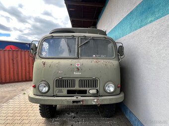 Tatra 805 - sanitka 1955 - 5
