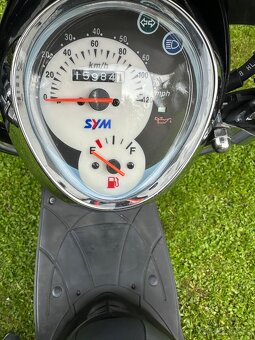 Sym Mio 110 - 5