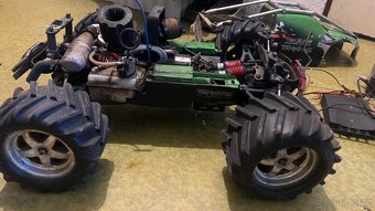 RC Traxxas - 5