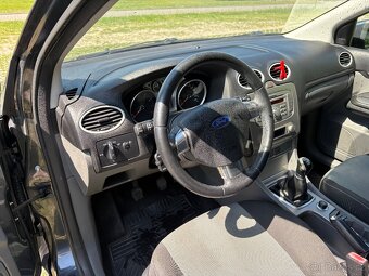 Ford focus 1.6 16V 2010 - 5