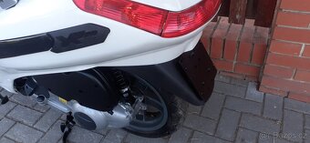 Piaggio X-Evo 125 2012 - 5