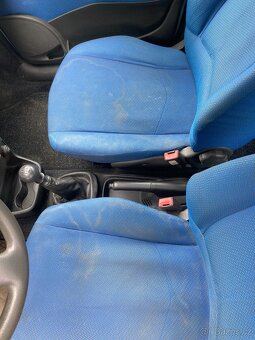 Fiat Punto 1.2 ročník 2000 - 5